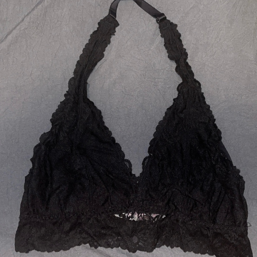 PINK Victoria's Secret Black Lace Halter Bralette - Scalloped Edge